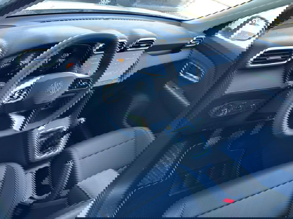 Mg ZS nuova a Ferrara (12)