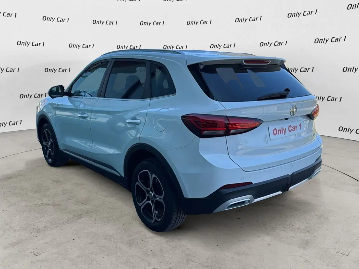 Mg ZS nuova a Ferrara (5)