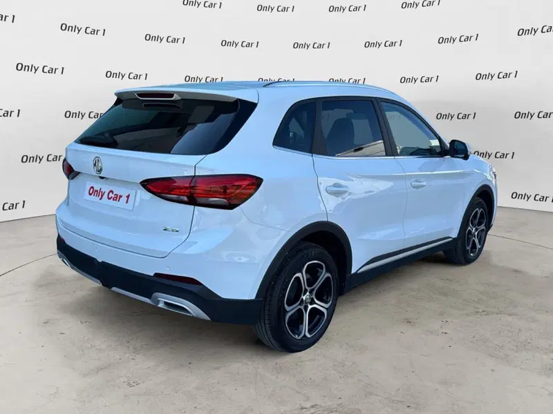 Mg ZS nuova a Ferrara (6)