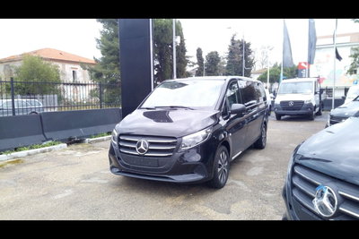 Mercedes-Benz Vito mixto 119 cdi extralong Select 9G-tronic nuova a Pescara