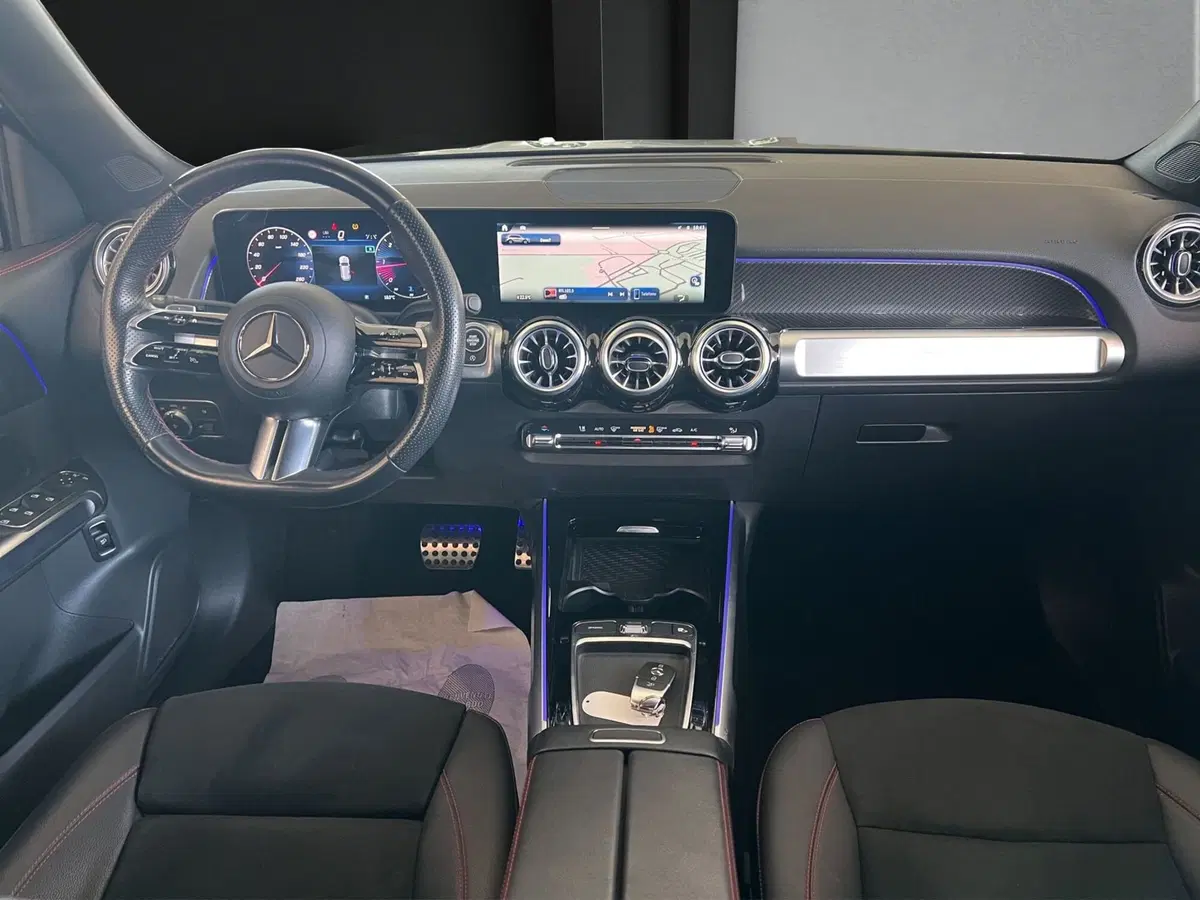 Mercedes-Benz GLB usata a Cosenza (14)