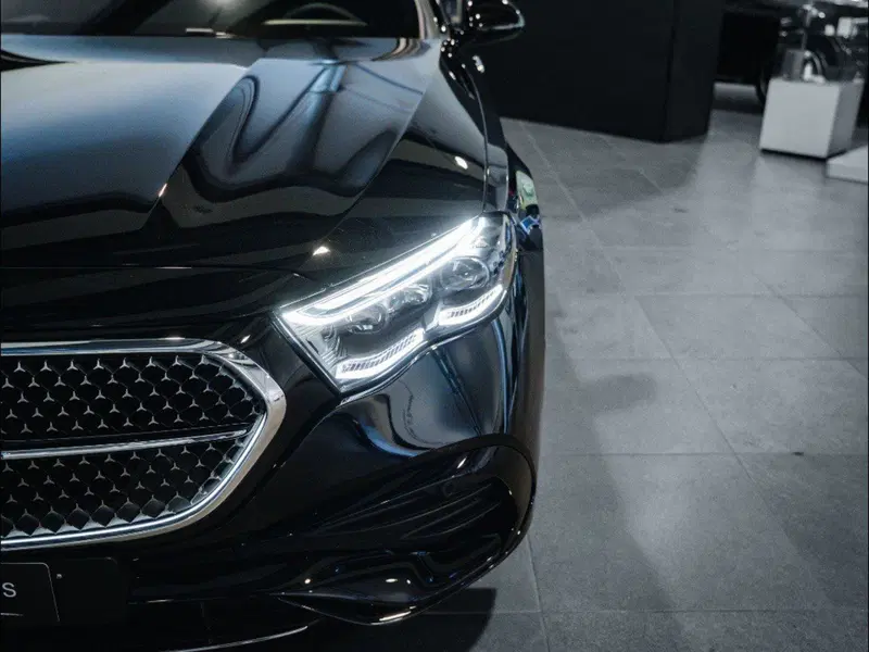 Mercedes-Benz Classe E nuova a Ancona (6)