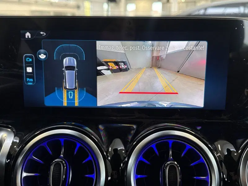 Mercedes-Benz GLB nuova a Rimini (19)