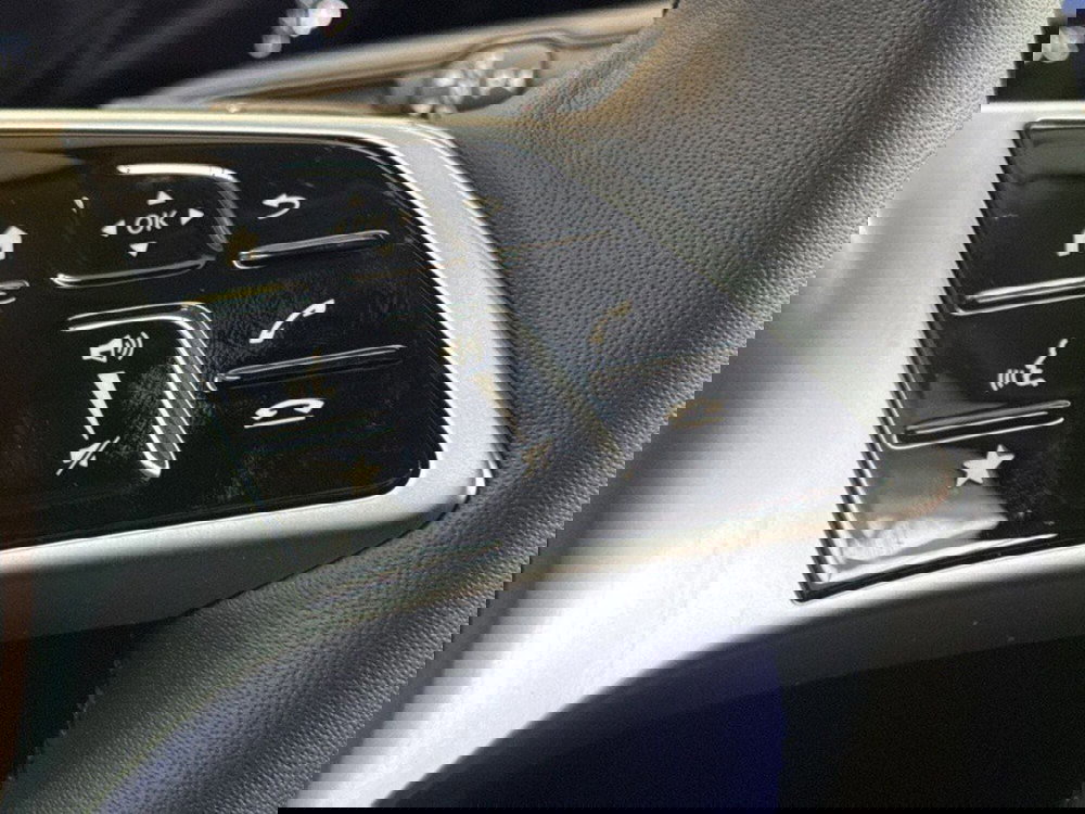 Mercedes-Benz GLB nuova a Rimini (20)