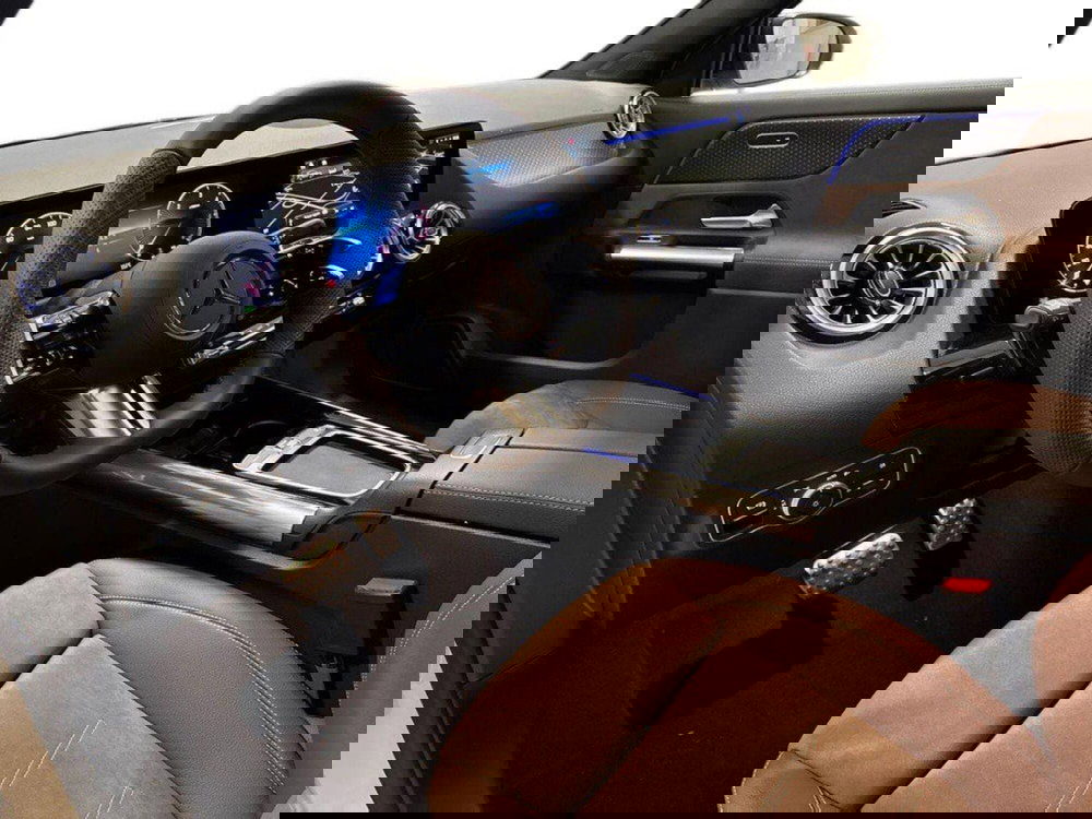 Mercedes-Benz GLA SUV nuova a Rimini (16)