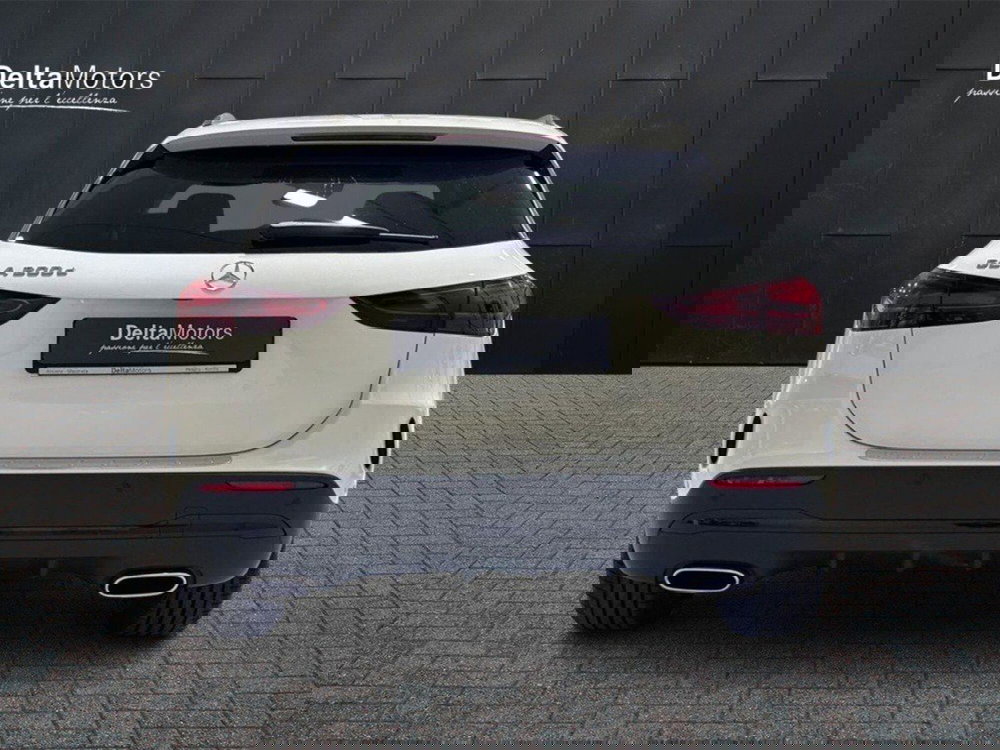 Mercedes-Benz GLA SUV nuova a Rimini (4)