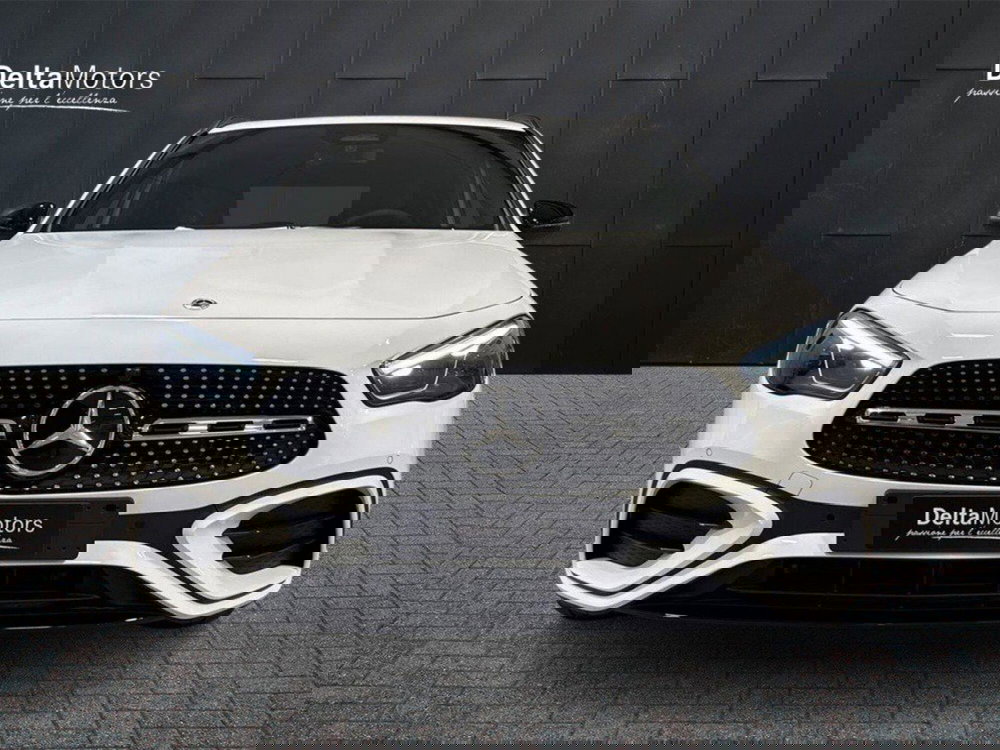 Mercedes-Benz GLA SUV nuova a Rimini (6)