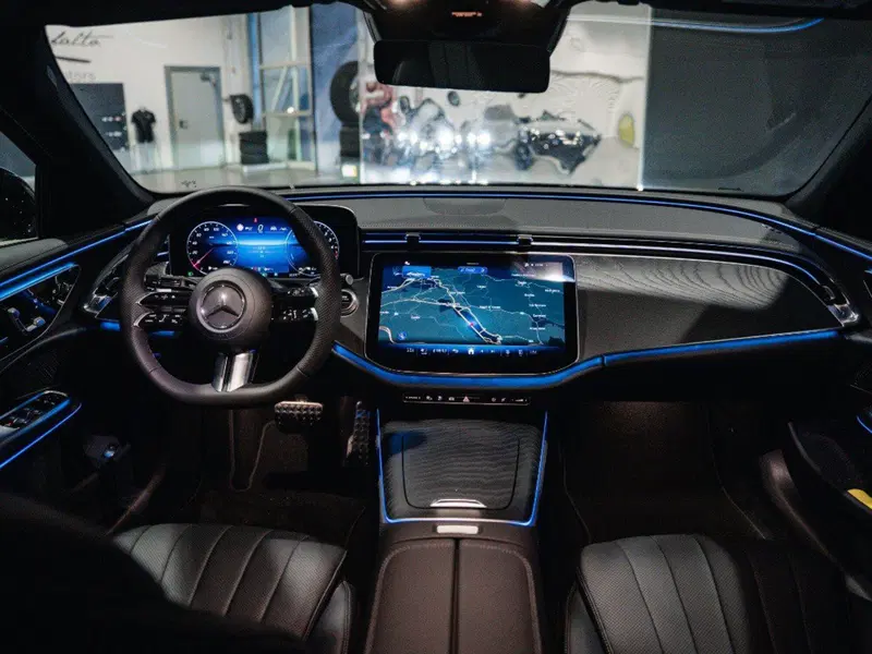 Mercedes-Benz Classe E nuova a Ancona (19)