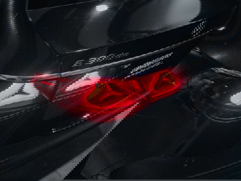 Mercedes-Benz Classe E nuova a Ancona (8)