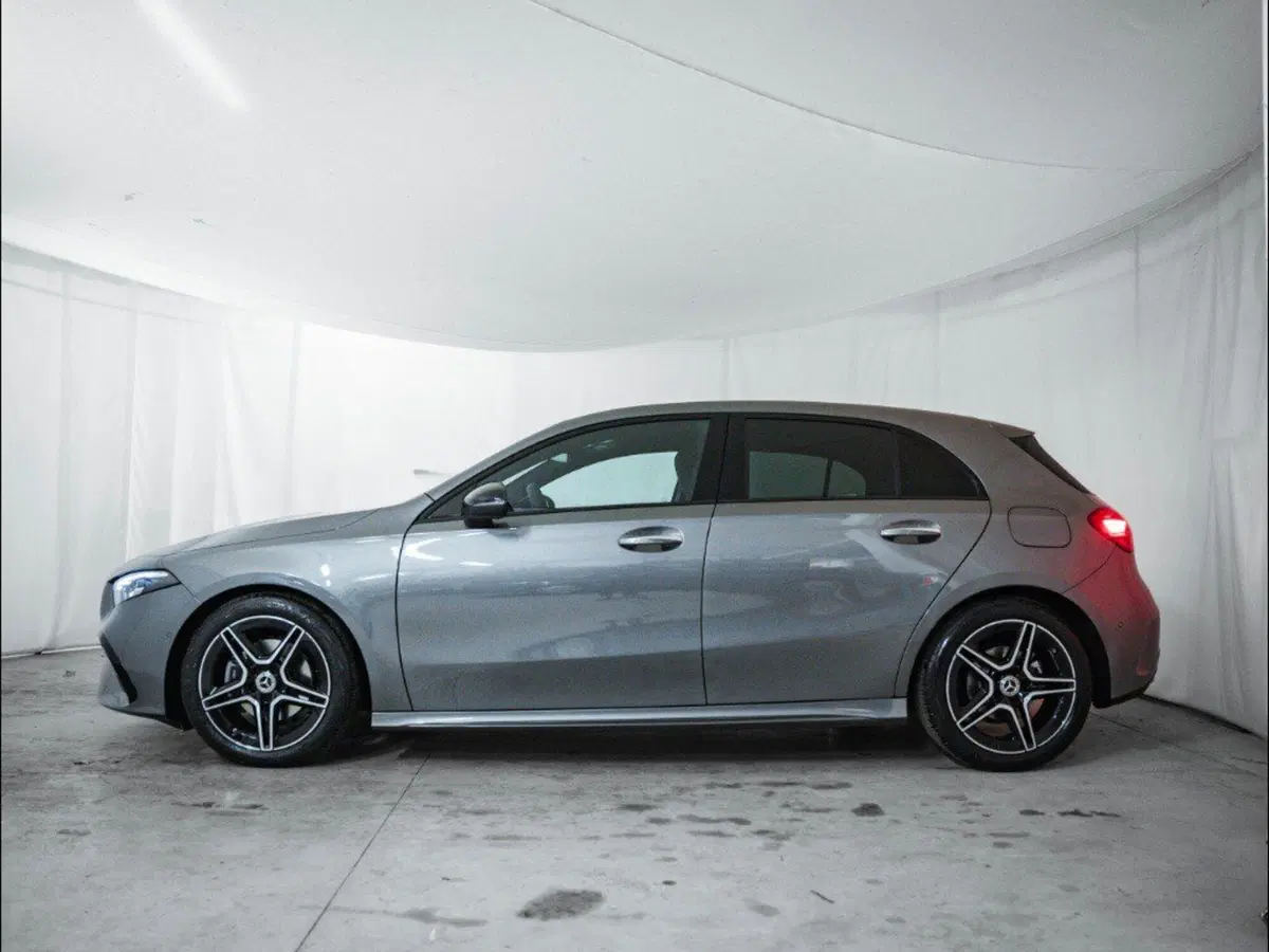 Mercedes-Benz Classe A Sedan nuova a Macerata (2)