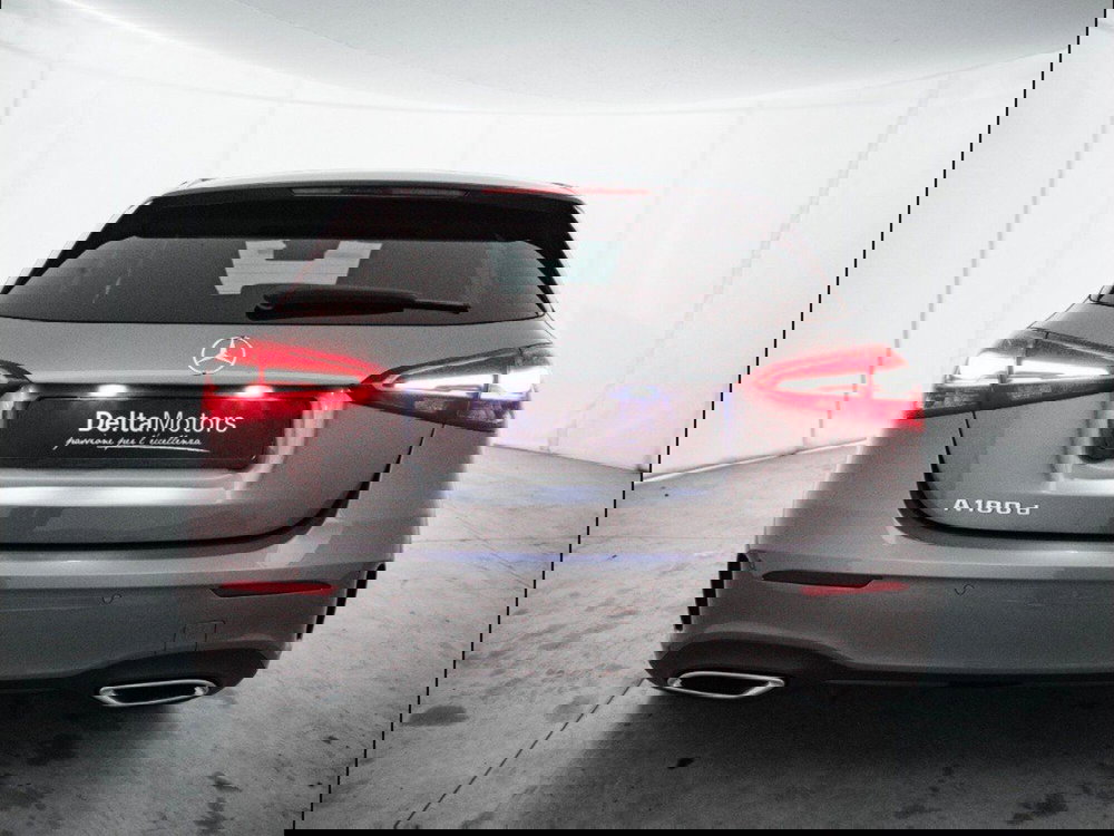 Mercedes-Benz Classe A Sedan nuova a Macerata (3)