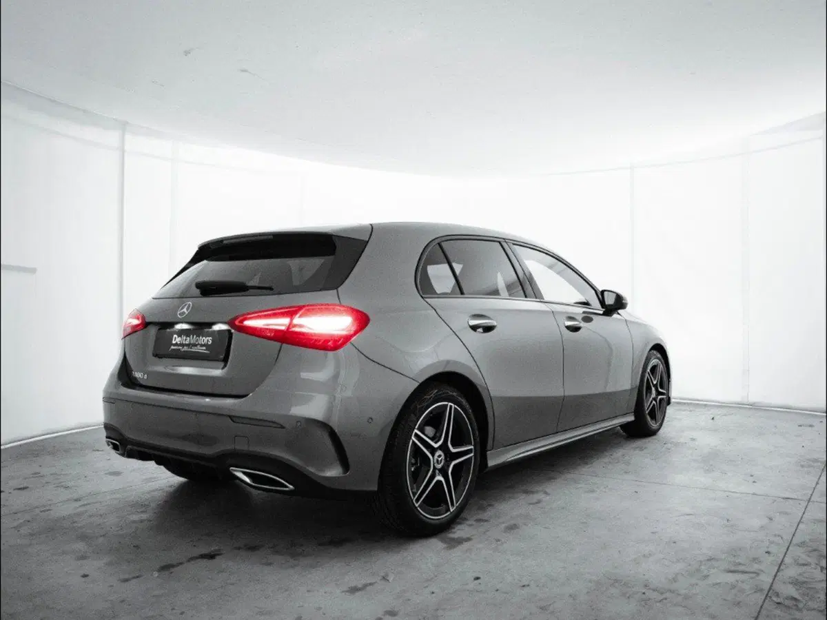 Mercedes-Benz Classe A Sedan nuova a Macerata (4)