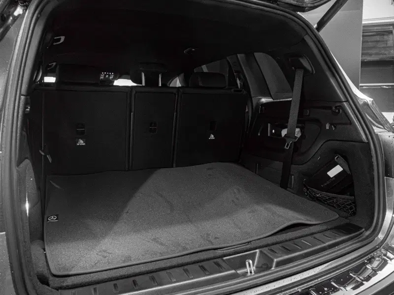 Mercedes-Benz GLB nuova a Ancona (10)