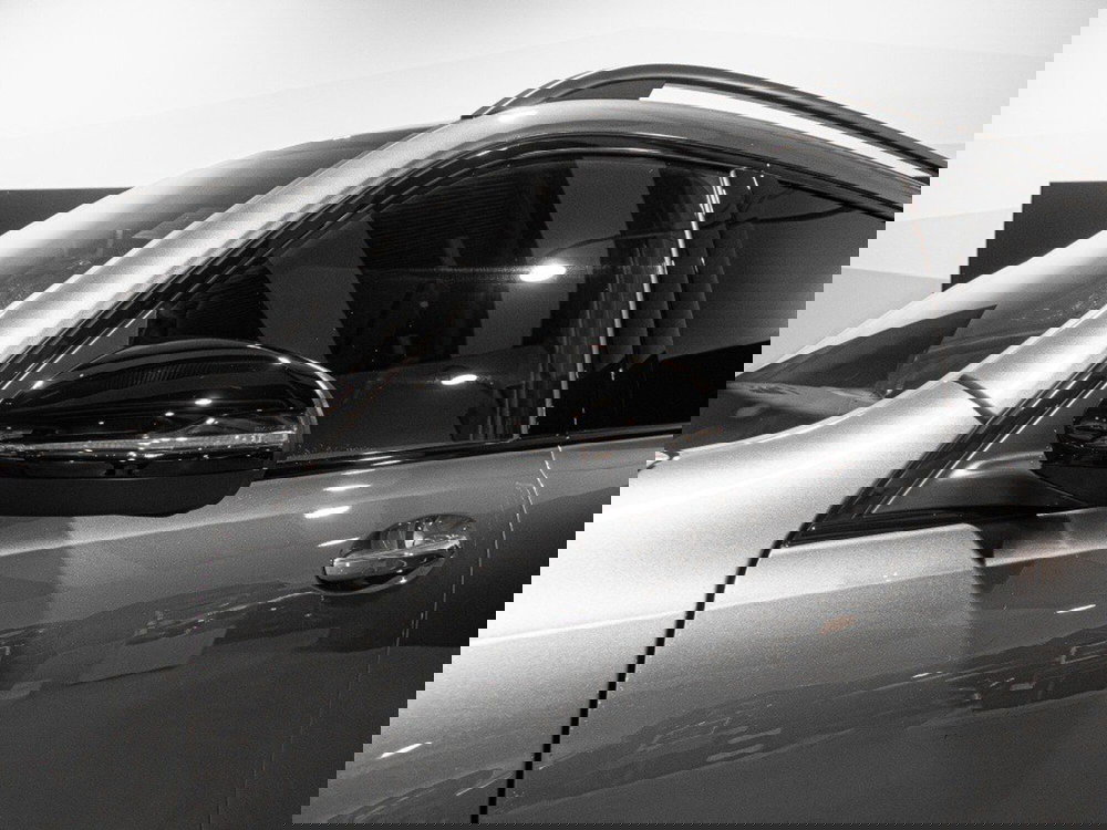 Mercedes-Benz GLB nuova a Ancona (11)