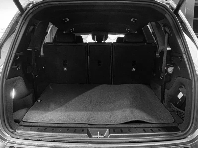 Mercedes-Benz GLB nuova a Ancona (9)