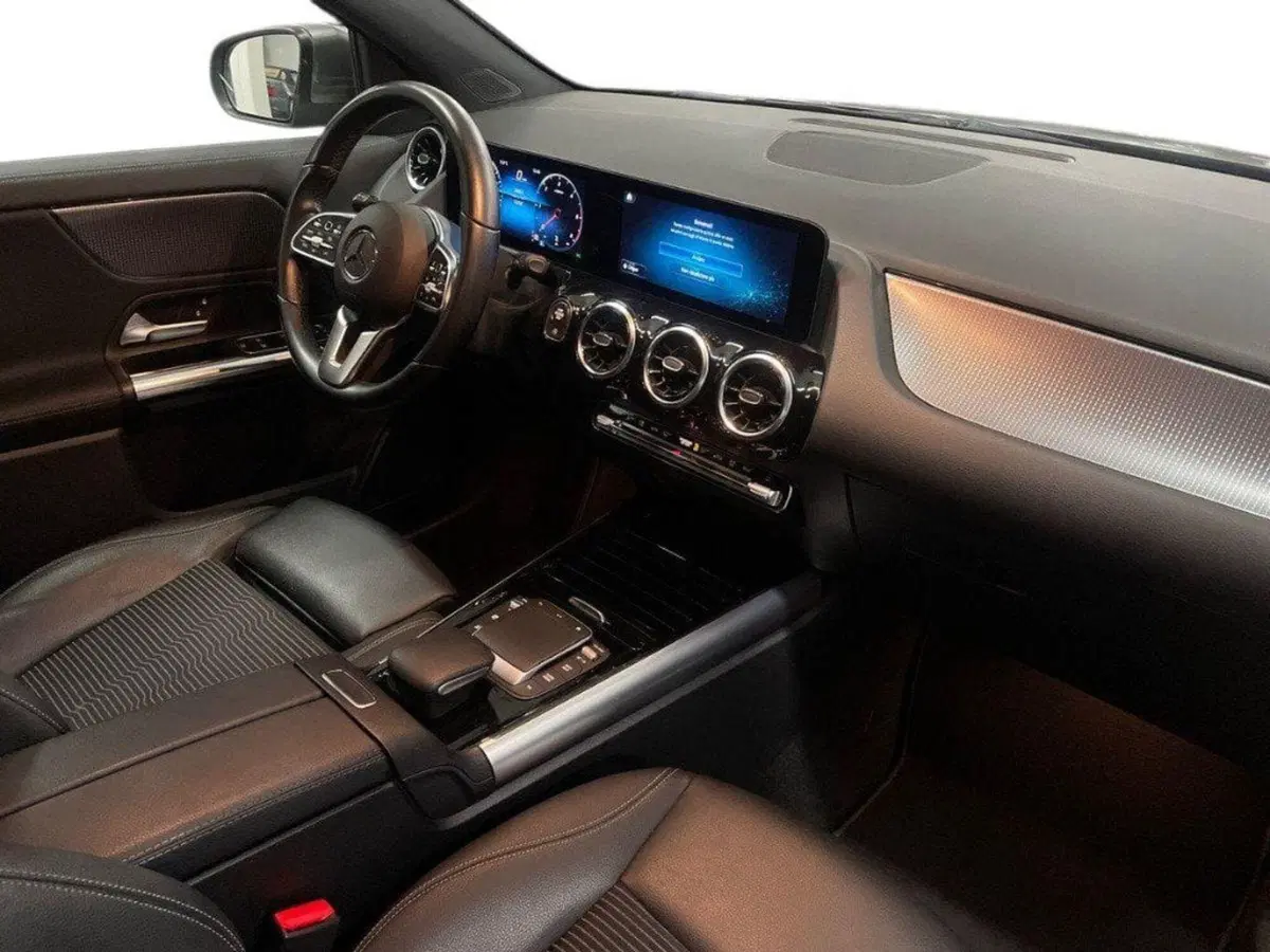 Mercedes-Benz GLA SUV usata a Rimini (12)