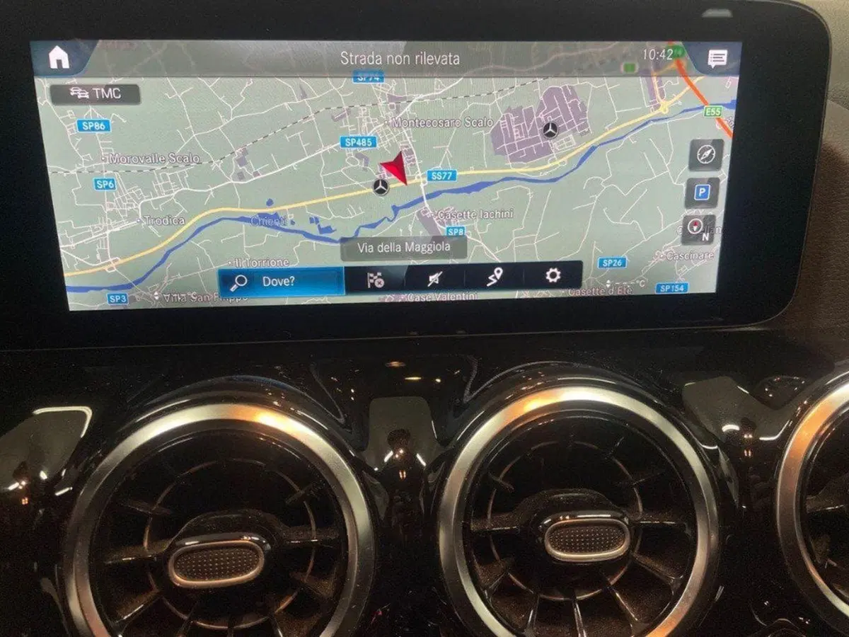 Mercedes-Benz GLA SUV usata a Rimini (15)