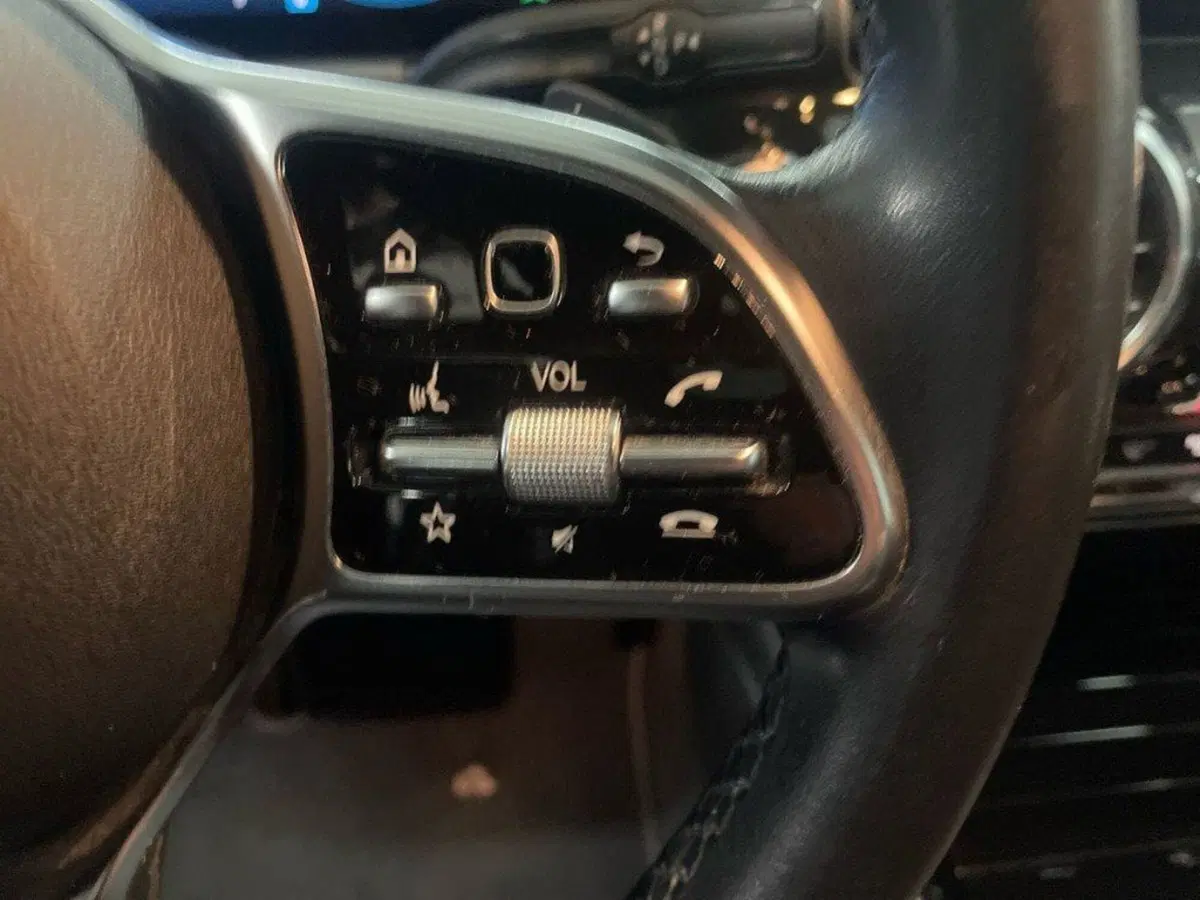Mercedes-Benz GLA SUV usata a Rimini (19)