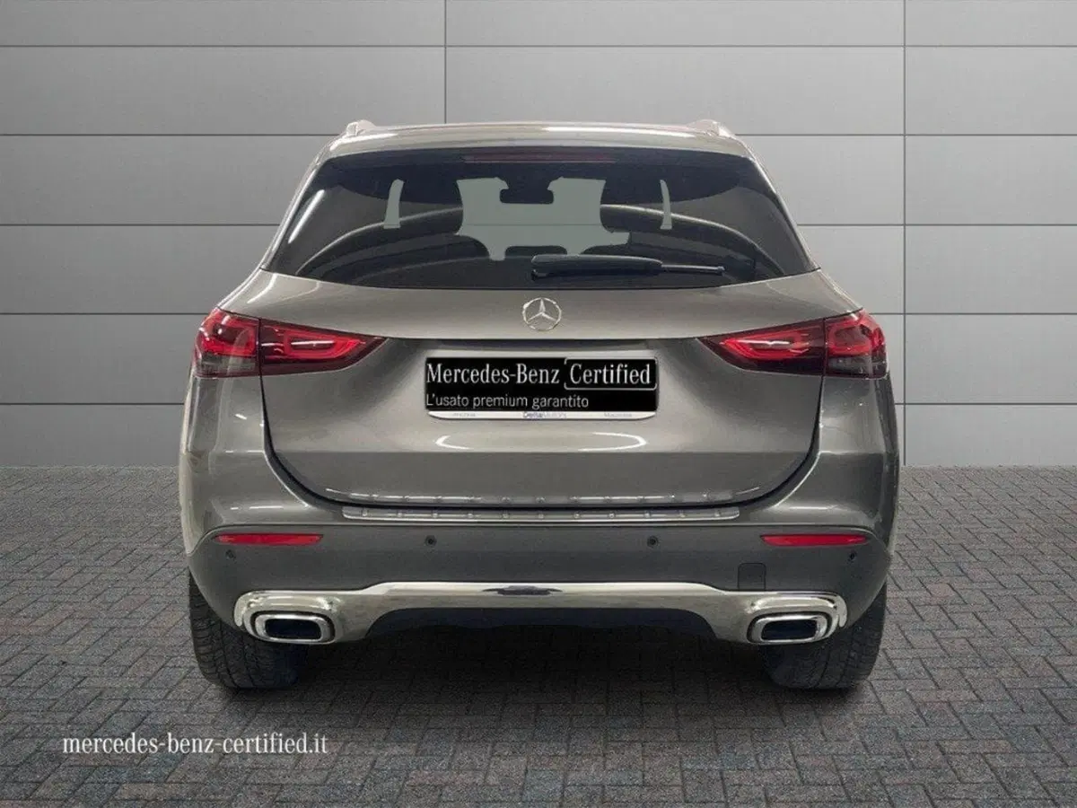 Mercedes-Benz GLA SUV usata a Rimini (4)