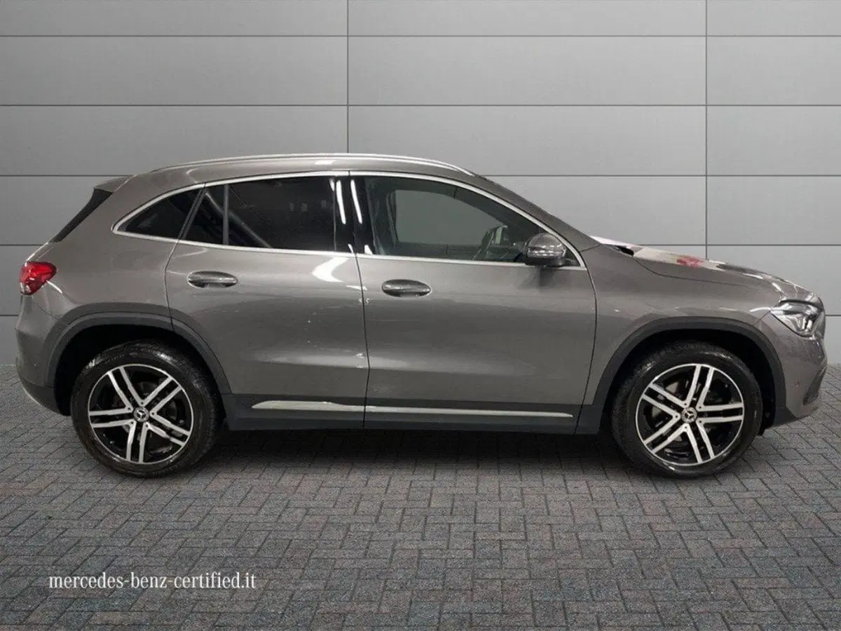 Mercedes-Benz GLA SUV usata a Rimini (5)