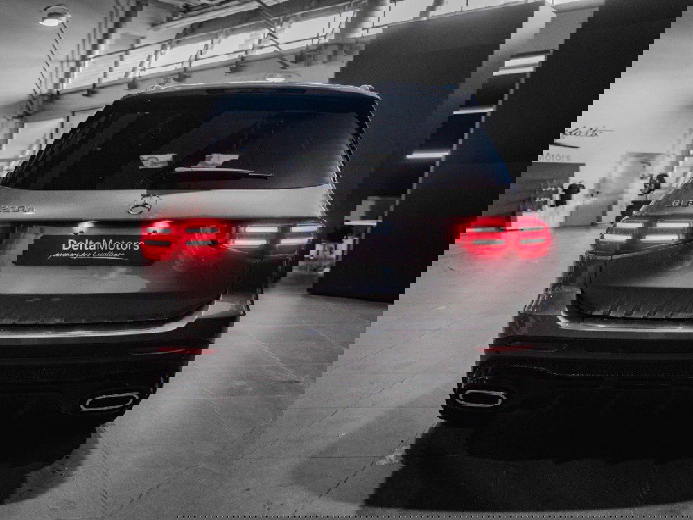 Mercedes-Benz GLB nuova a Ancona (3)