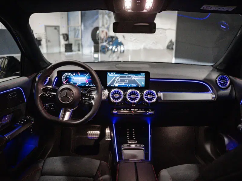 Mercedes-Benz GLB nuova a Ancona (19)