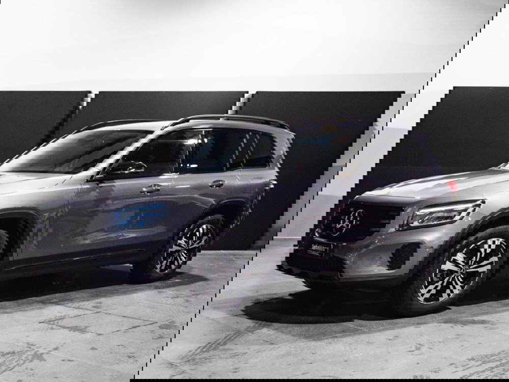 Mercedes-Benz GLB nuova a Ancona