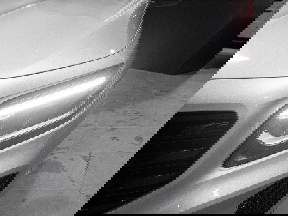 Mercedes-Benz GLB nuova a Ancona (6)