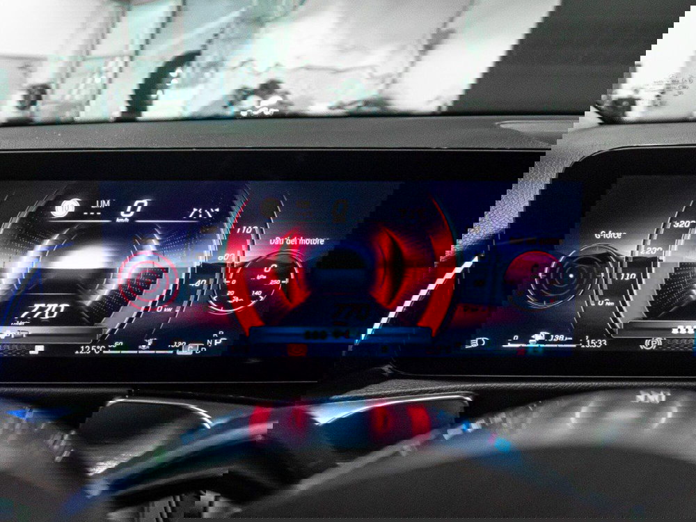 Mercedes-Benz GLB nuova a Ancona (15)