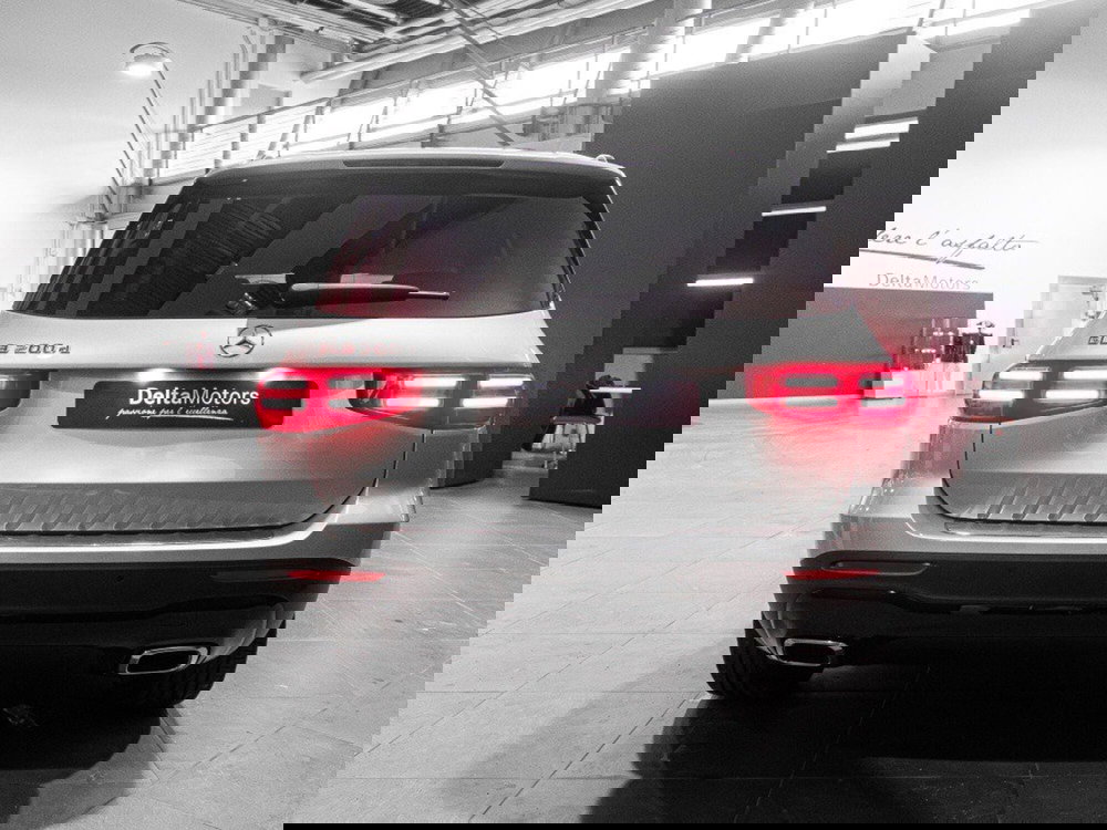 Mercedes-Benz GLB nuova a Ancona (3)