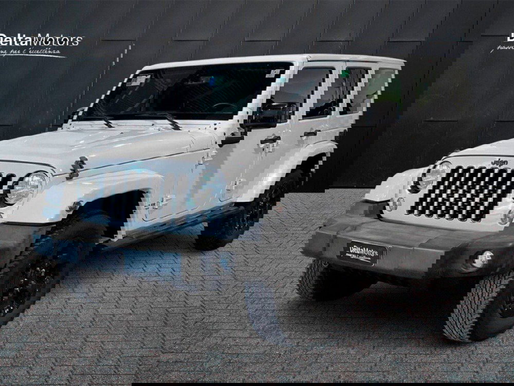 Jeep Wrangler Unlimited usata a Macerata