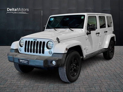 Jeep Wrangler Unlimited 2.8 CRD DPF Sahara Auto del 2015 usata a Montecosaro