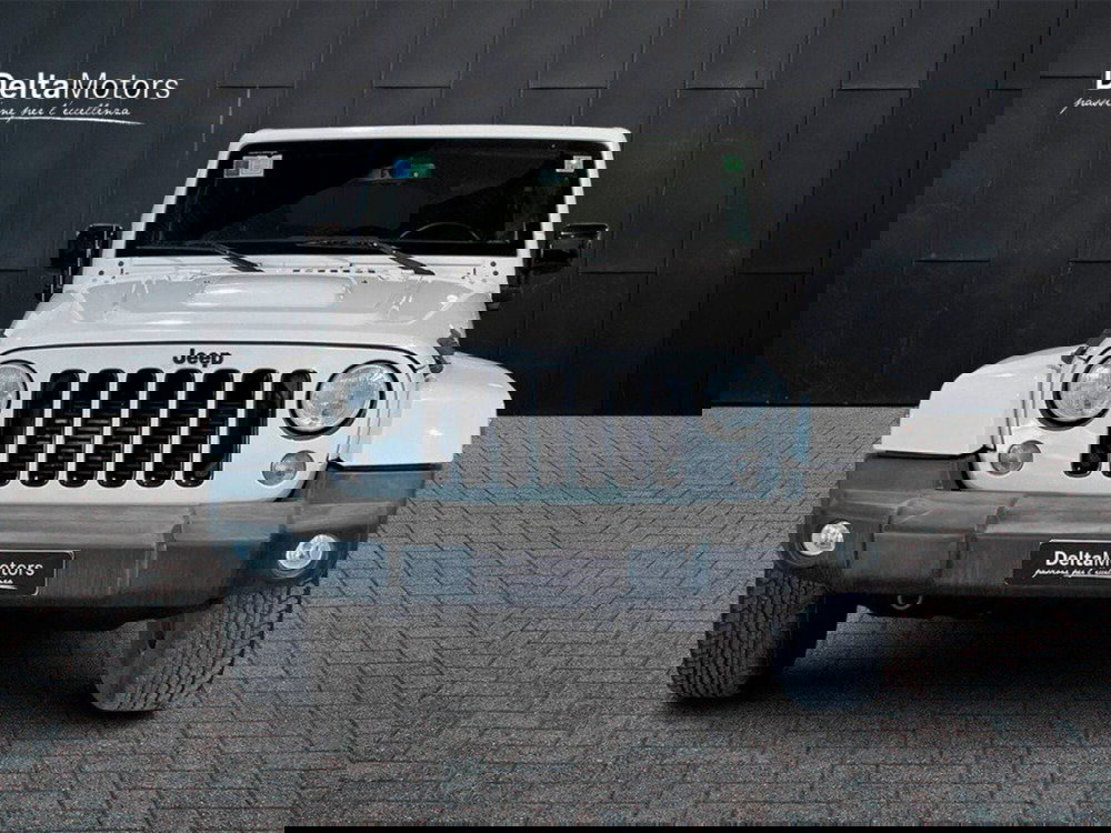 Jeep Wrangler Unlimited usata a Macerata (6)