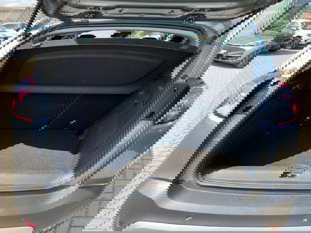 Opel Crossland X usata a Siena (15)