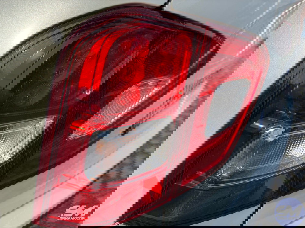 Suzuki Ignis usata a Firenze (10)