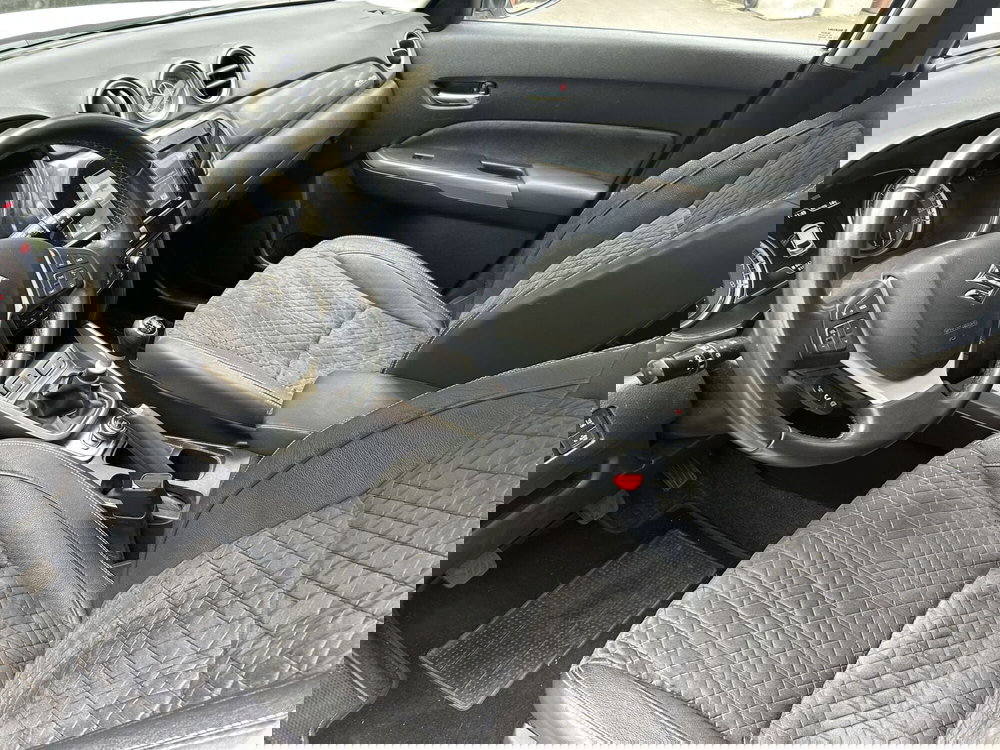 Suzuki Vitara usata a Milano (7)