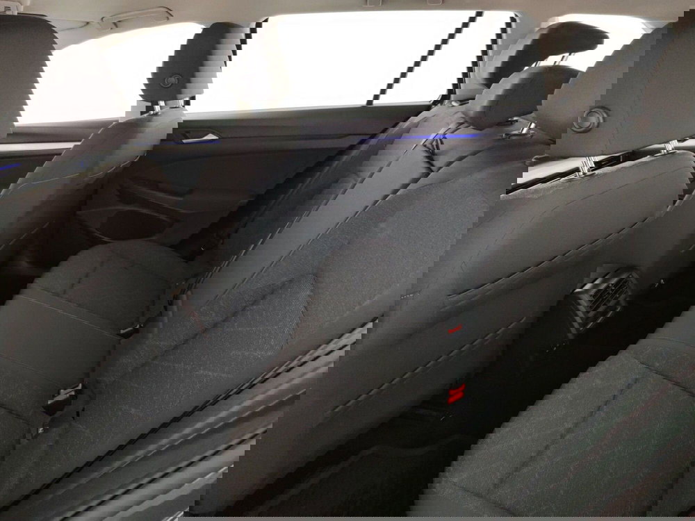 Volkswagen Golf Variant usata a Massa-Carrara (10)