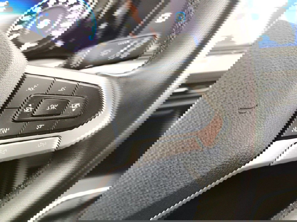 Volkswagen Golf Variant usata a Massa-Carrara (14)