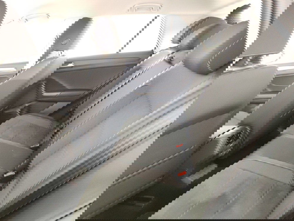 Volkswagen T-Roc usata a Massa-Carrara (10)