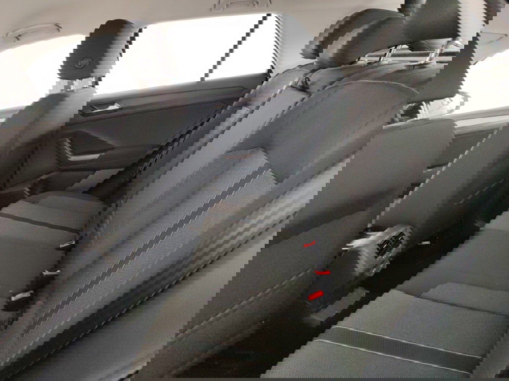 Volkswagen T-Roc usata a Massa-Carrara (10)