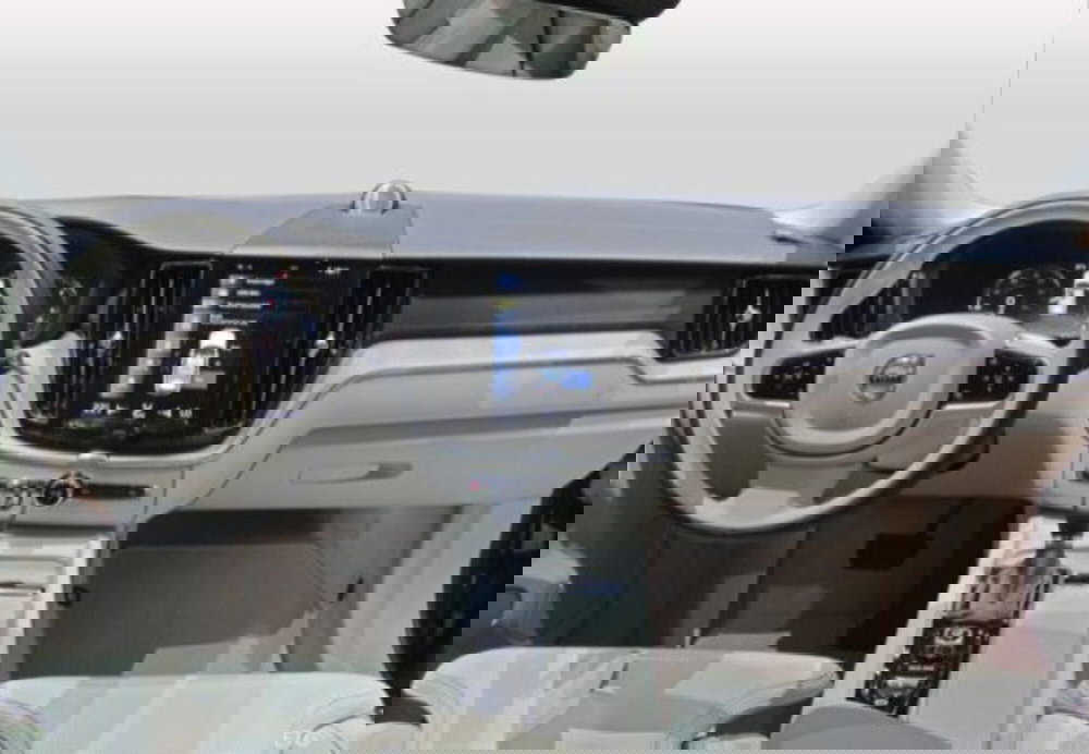 Volvo XC60 usata a Palermo (11)