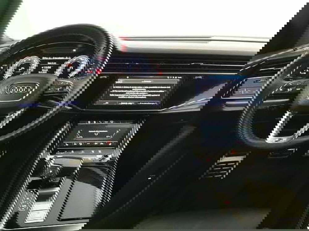 Audi SQ8 usata a Chieti (9)