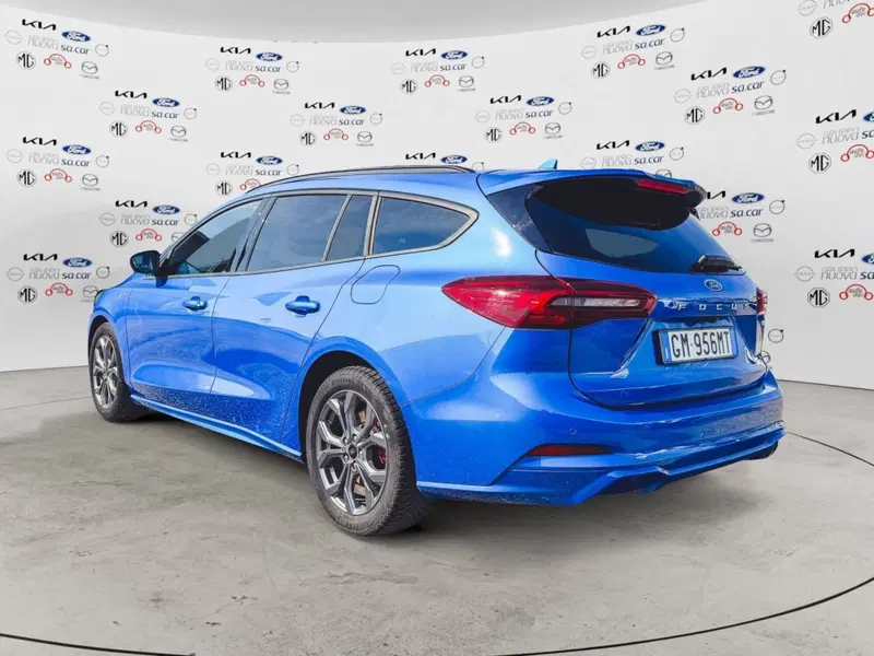 Ford Focus Station Wagon usata a Novara (4)