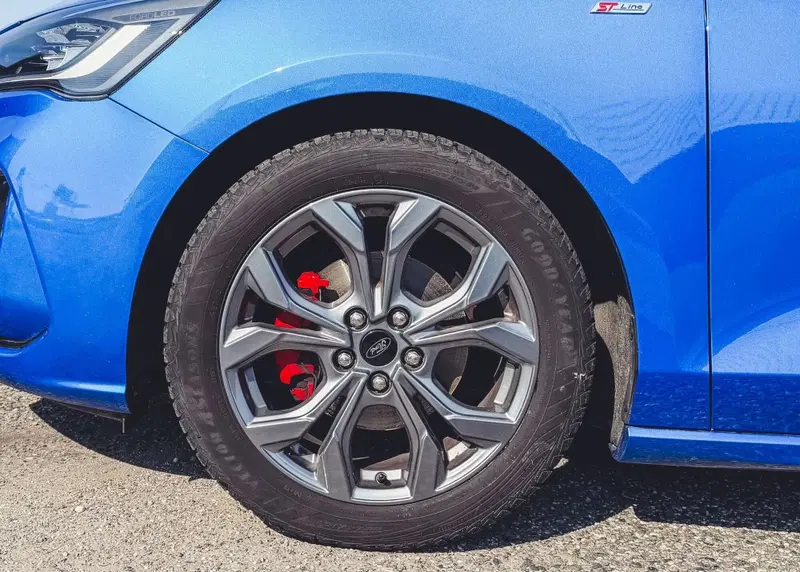 Ford Focus Station Wagon usata a Novara (6)