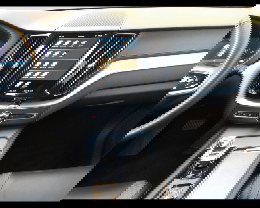 Volvo XC60 usata a Ravenna (11)