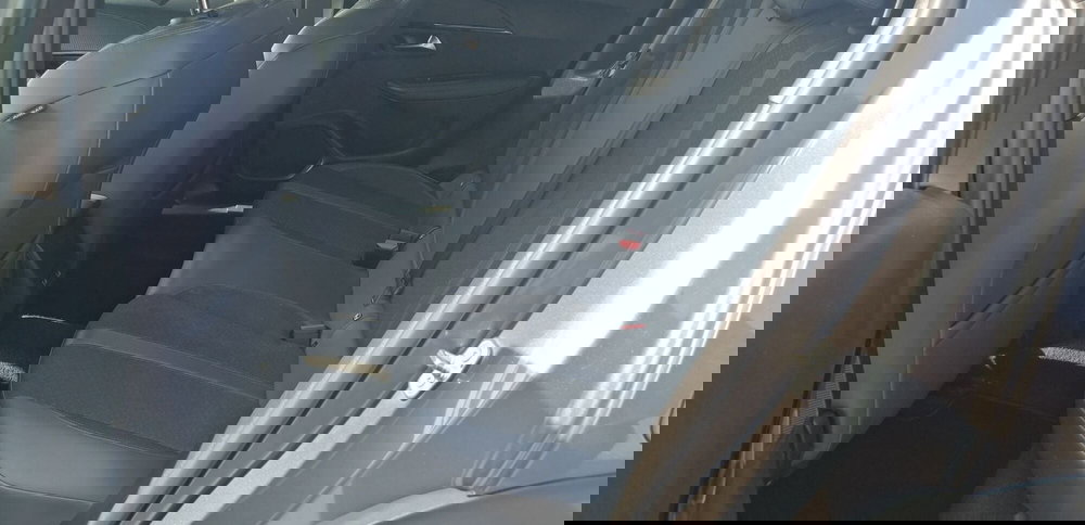 Peugeot 2008 usata a Pistoia (10)