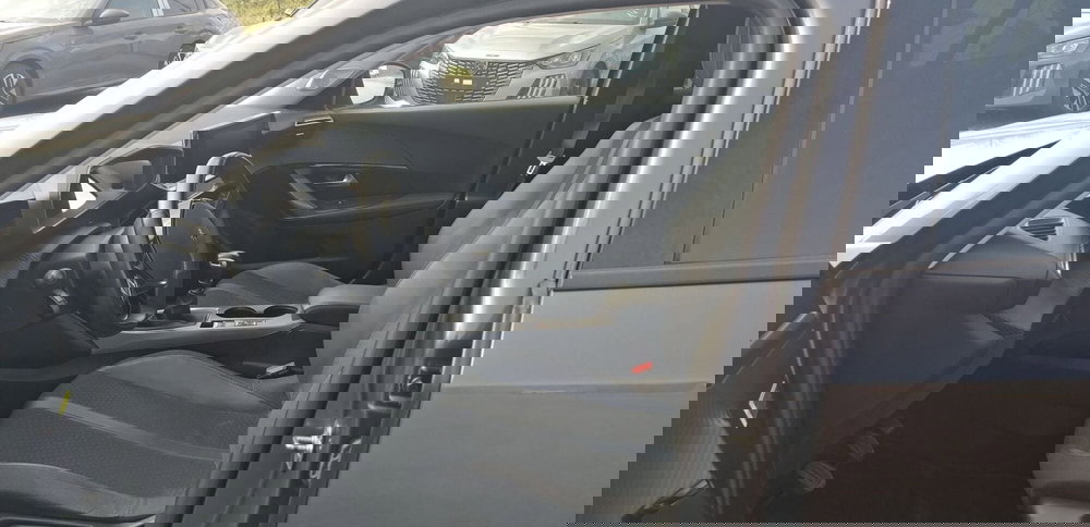 Peugeot 2008 usata a Pistoia (9)