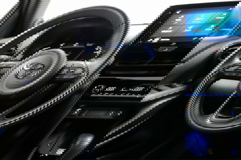 Toyota Yaris Cross usata a Varese (12)