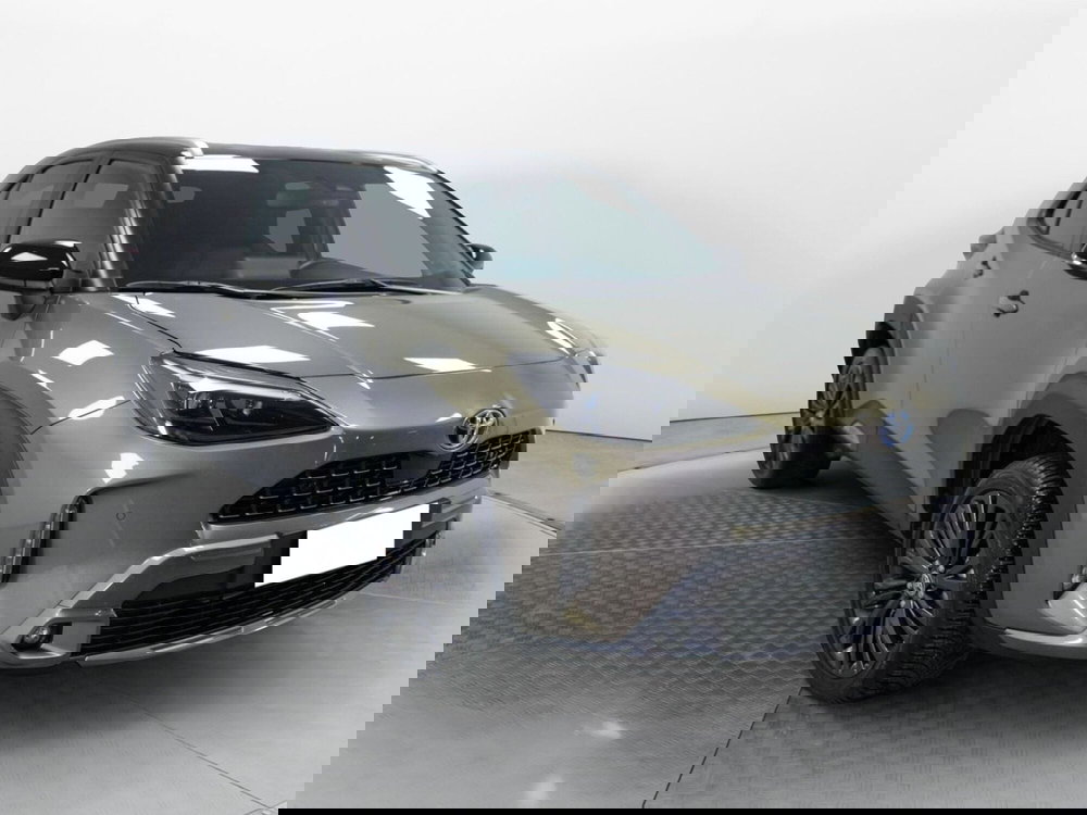 Toyota Yaris Cross usata a Varese (3)