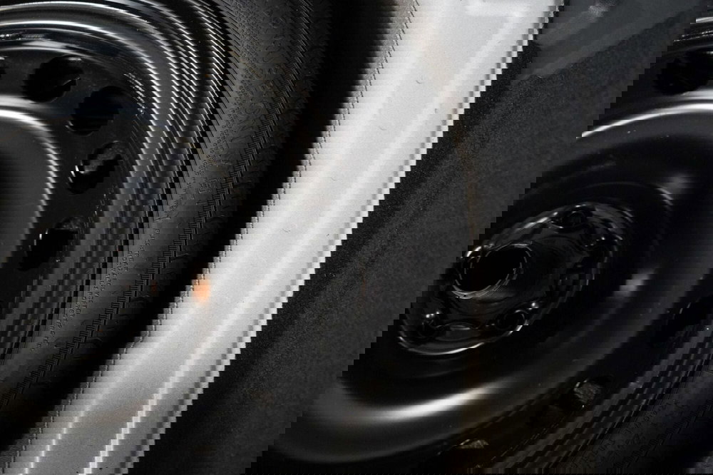 Volkswagen T-Cross usata a Varese (19)